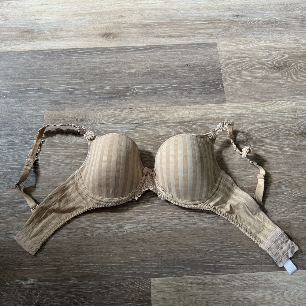 Nude Convertible bra